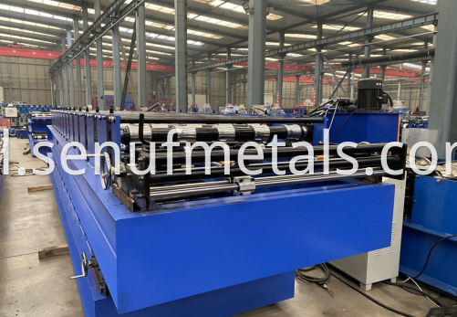 Corrugated Sheet Roll Forming Machine2